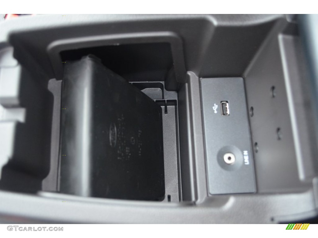 2013 Focus SE Hatchback - Ruby Red / Charcoal Black photo #13