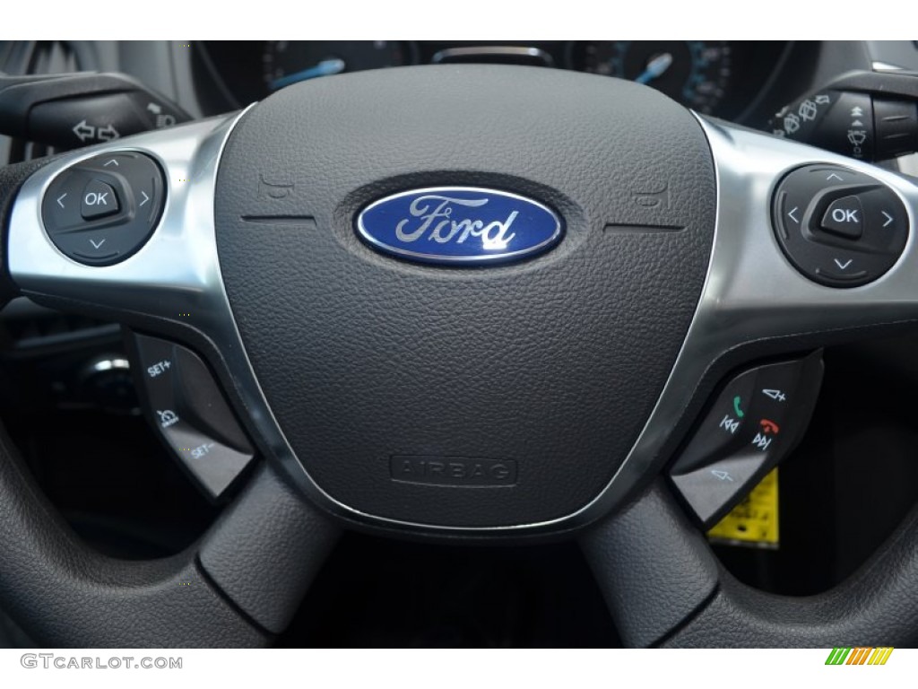 2013 Focus SE Hatchback - Ruby Red / Charcoal Black photo #14