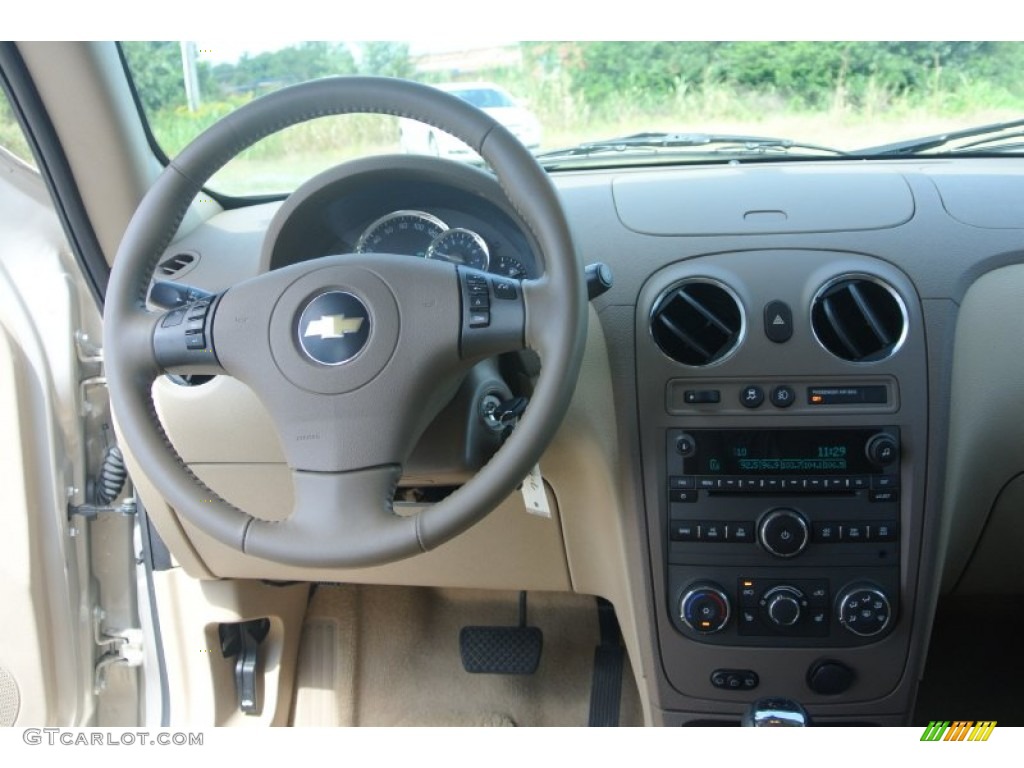 2009 HHR LT - Gold Mist Metallic / Cashmere photo #16