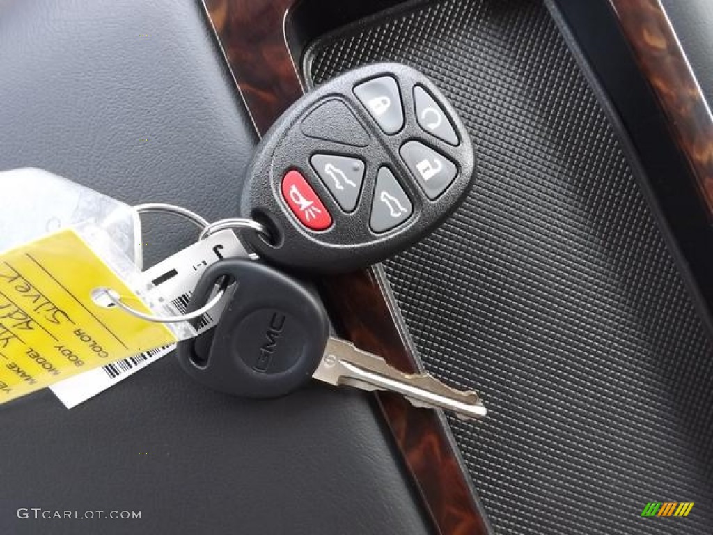 2014 GMC Yukon XL Denali Keys Photos