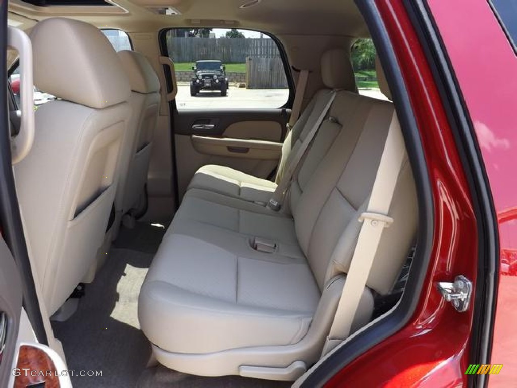 2014 GMC Yukon SLE Rear Seat Photos