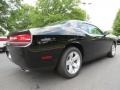 Pitch Black - Challenger SXT Photo No. 3