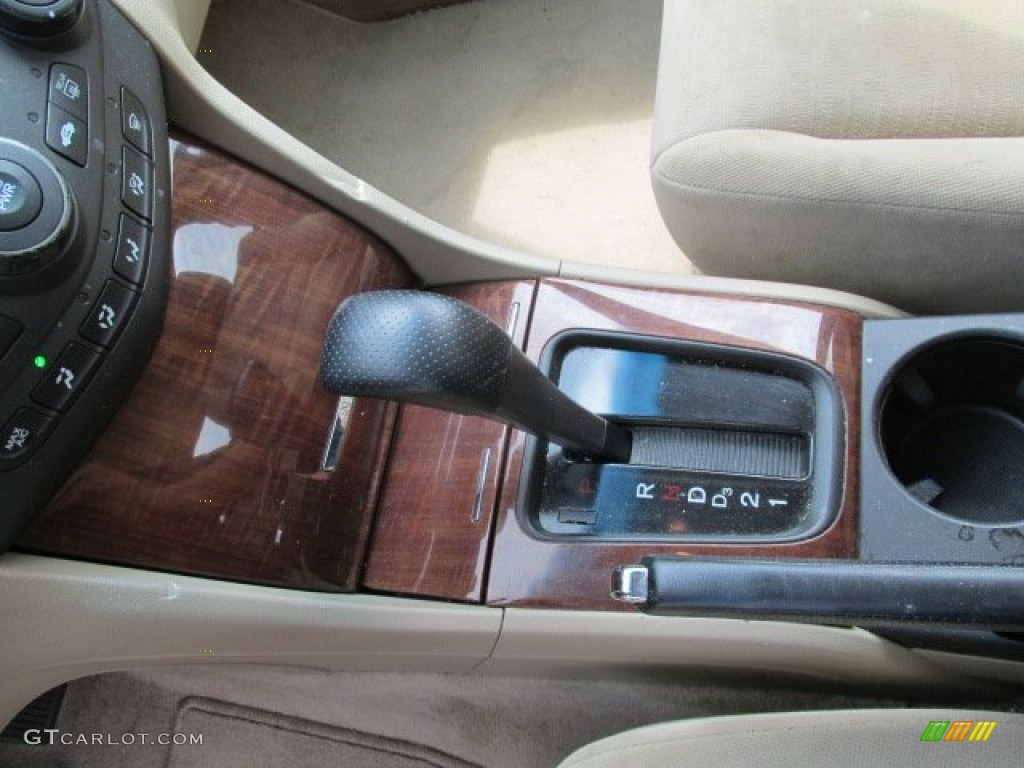 2007 Accord EX Sedan - Taffeta White / Ivory photo #15