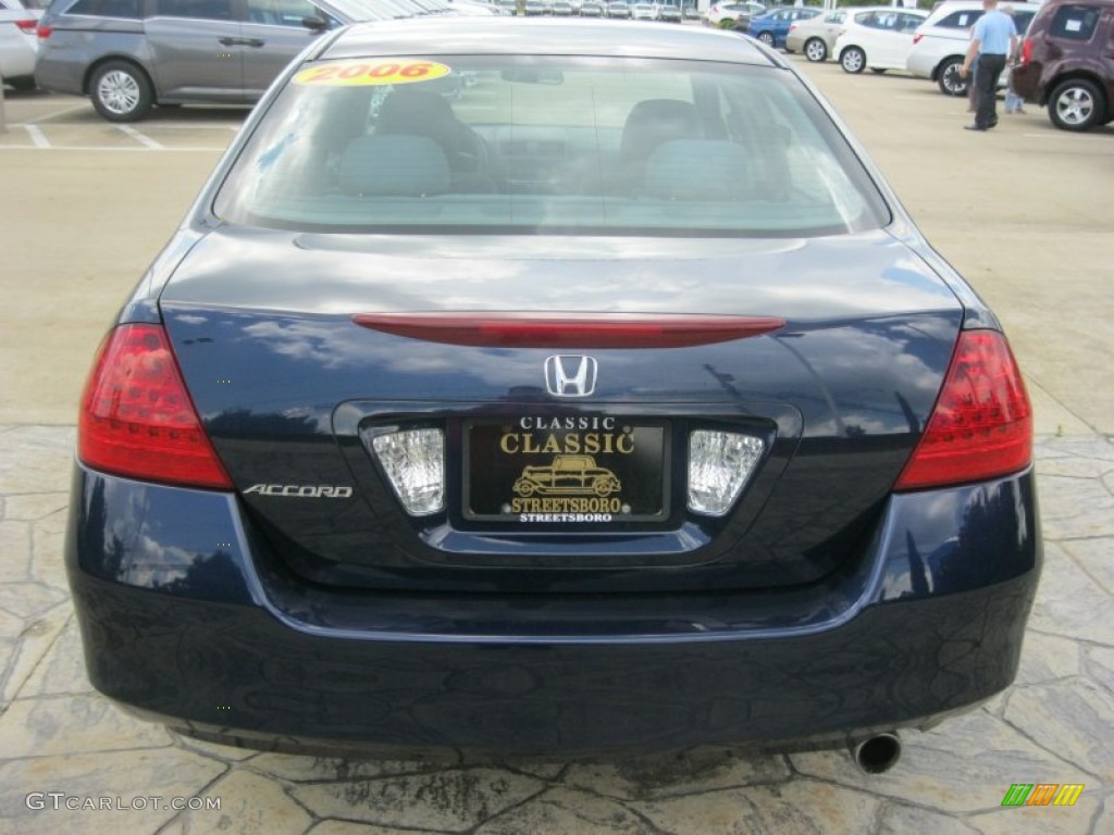 2006 Accord Value Package Sedan - Royal Blue Pearl / Gray photo #6