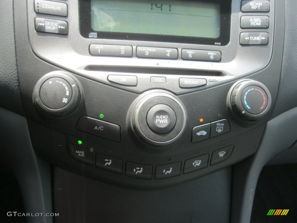 2006 Accord Value Package Sedan - Royal Blue Pearl / Gray photo #22