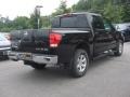Galaxy Black - Titan SV Crew Cab 4x4 Photo No. 4