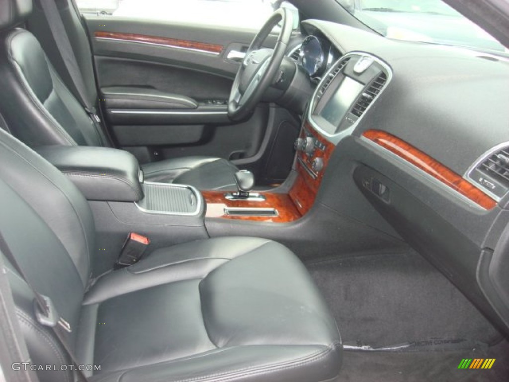 2012 300 Limited - Bright Silver Metallic / Black photo #11