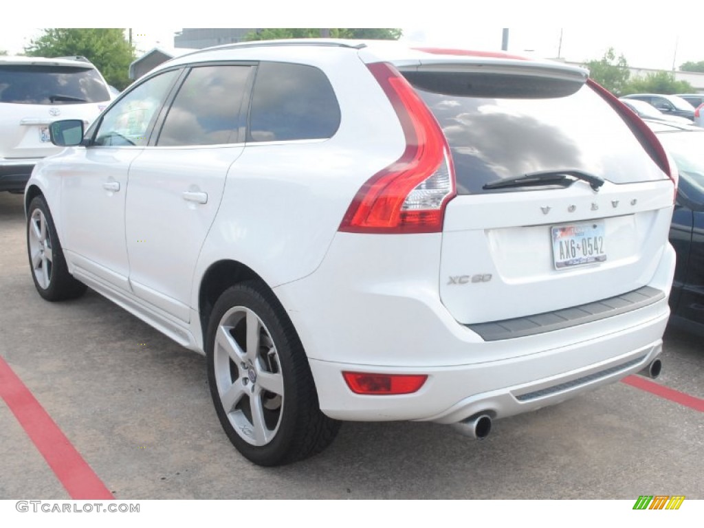 2011 XC60 3.2 R-Design - Cosmic White Metallic / R Design Beige/Off Black Inlay photo #6