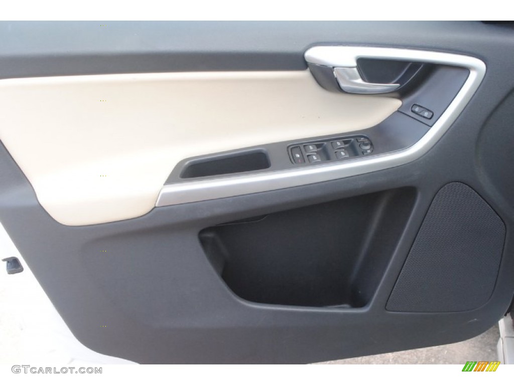 2011 XC60 3.2 R-Design - Cosmic White Metallic / R Design Beige/Off Black Inlay photo #11