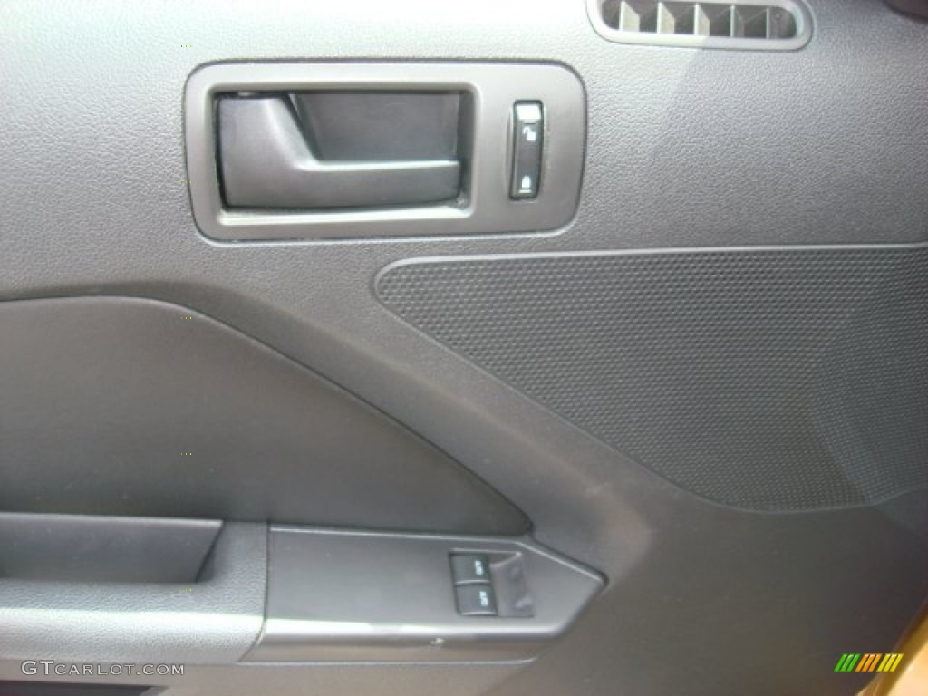 2010 Mustang V6 Coupe - Sunset Gold Metallic / Charcoal Black photo #13