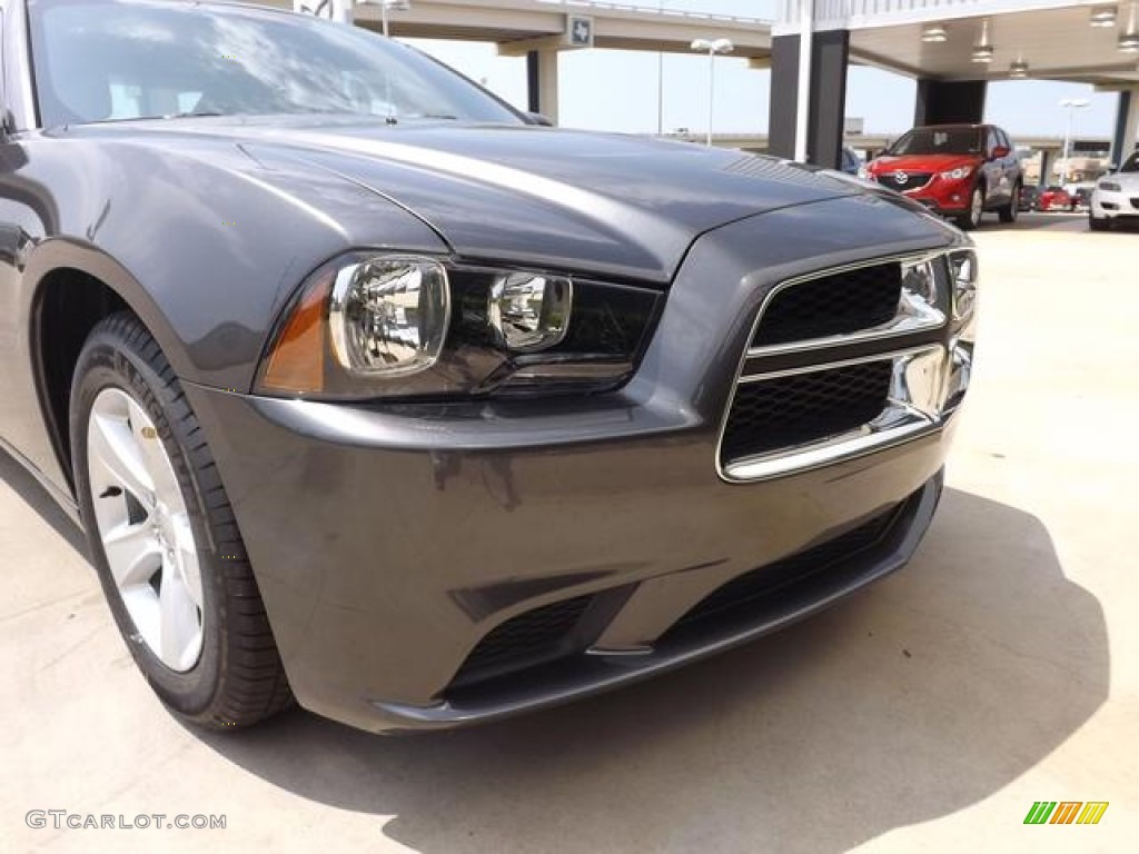 2013 Charger SE - Granite Crystal / Black photo #13