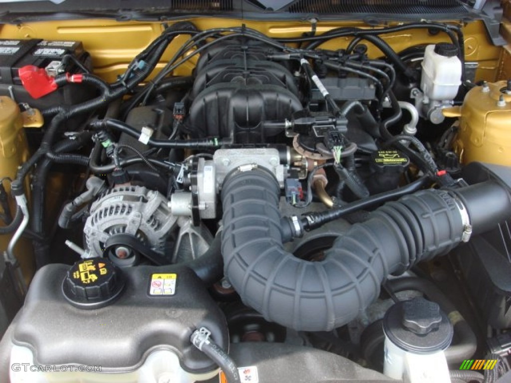 2010 Mustang V6 Coupe - Sunset Gold Metallic / Charcoal Black photo #27