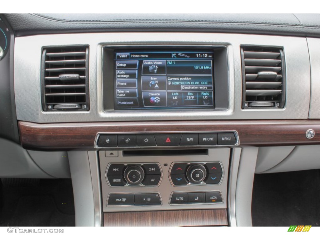 2012 Jaguar XF Standard XF Model Controls Photo #84111797