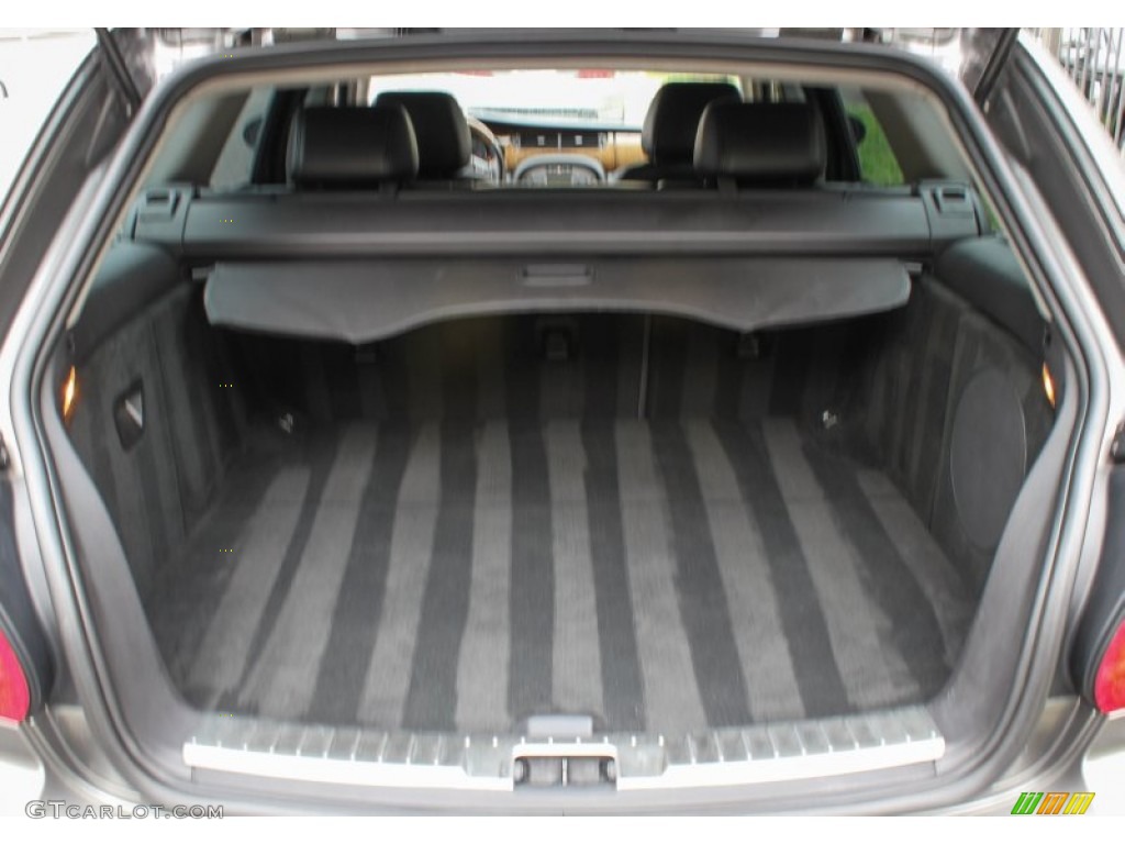 2007 Jaguar X-Type 3.0 Trunk Photos