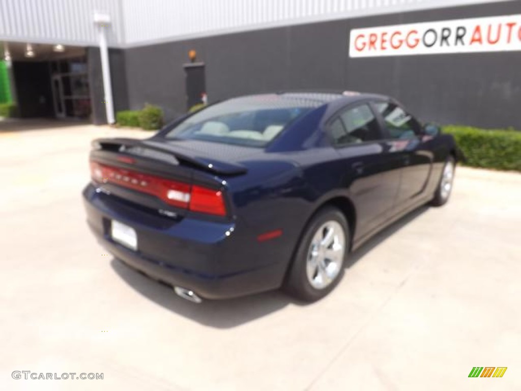 2013 Charger SE - Jazz Blue / Black/Light Frost Beige photo #3