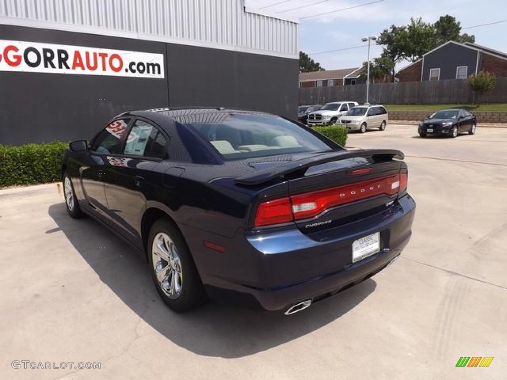 2013 Charger SE - Jazz Blue / Black/Light Frost Beige photo #4