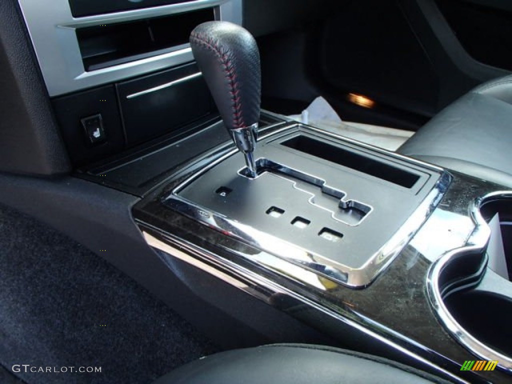2010 Chrysler 300 300S V8 Transmission Photos