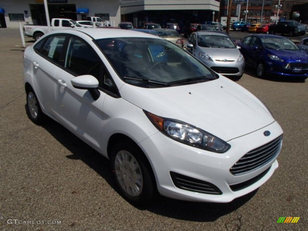 Oxford White 2014 Ford Fiesta S Sedan Exterior Photo #84113891