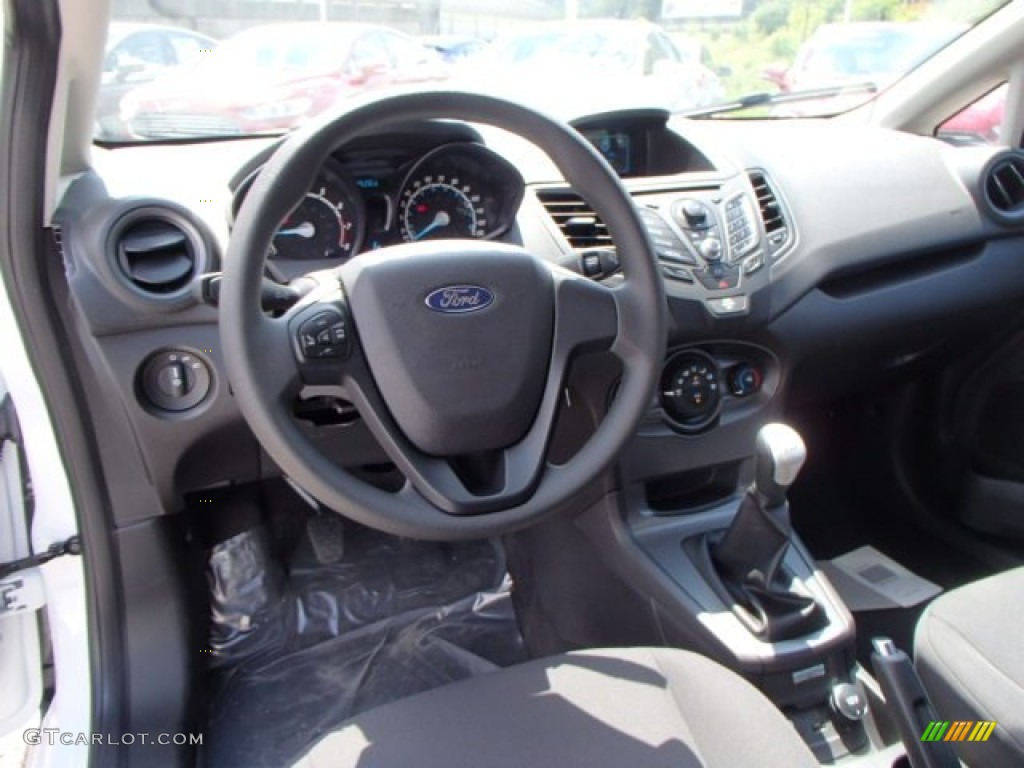 2014 Ford Fiesta S Sedan Charcoal Black Dashboard Photo #84114131