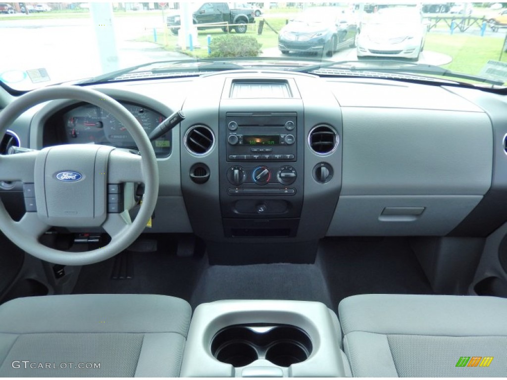 2006 F150 XLT SuperCab - Dark Toreador Red Metallic / Medium/Dark Flint photo #19