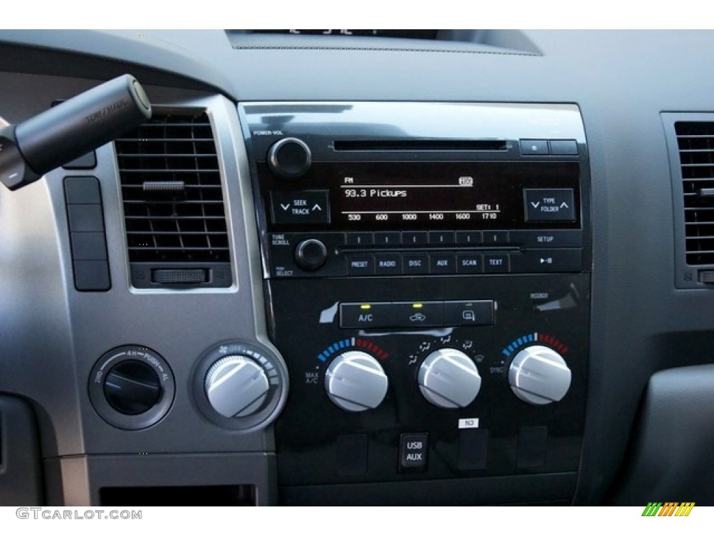 2013 Tundra Double Cab 4x4 - Black / Graphite photo #6