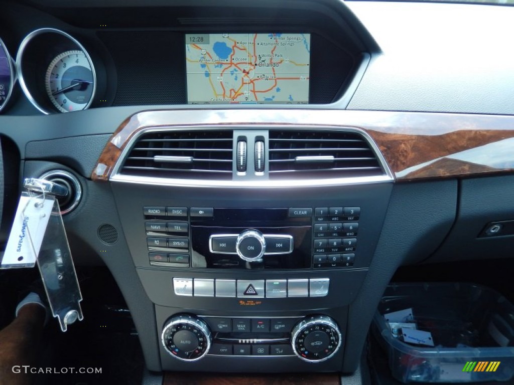 2014 Mercedes-Benz C 350 Coupe Controls Photo #84116696