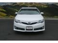 Super White - Camry SE Photo No. 3