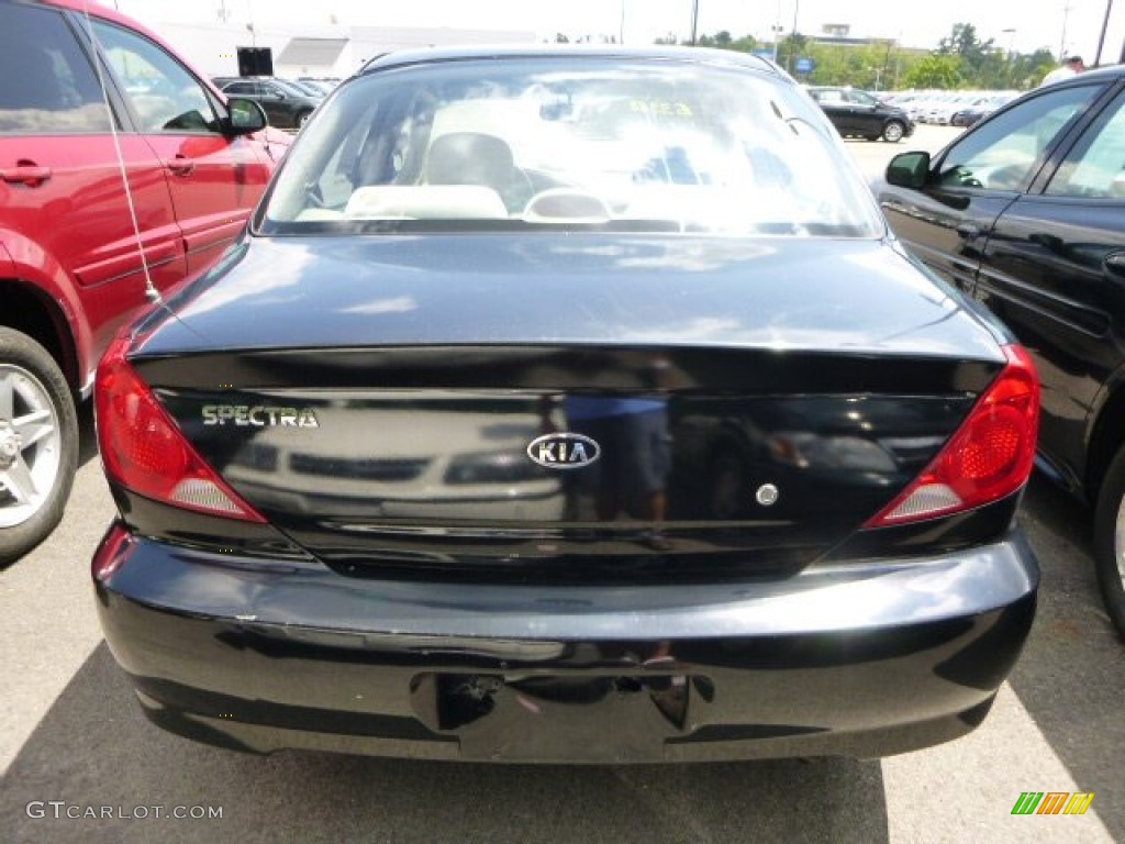 2002 Spectra LS Sedan - Black / Gray photo #3