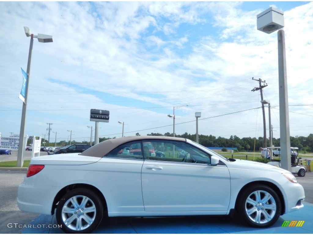 2013 200 Touring Convertible - Bright White / Black/Light Frost Beige photo #6