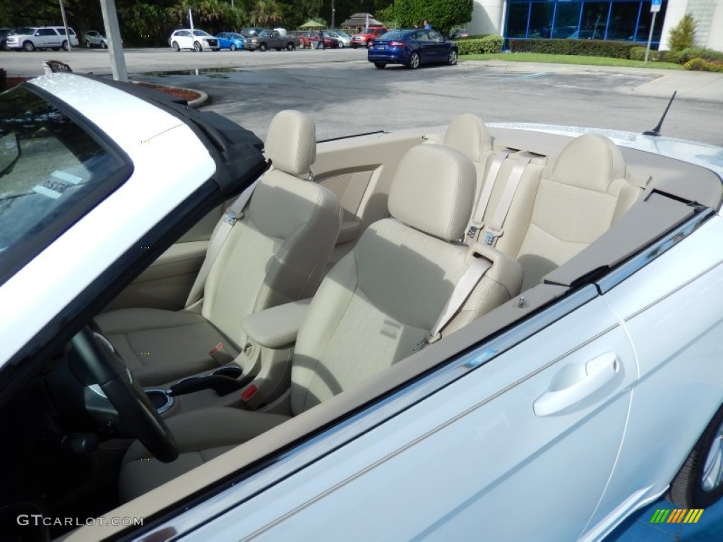 2013 200 Touring Convertible - Bright White / Black/Light Frost Beige photo #10
