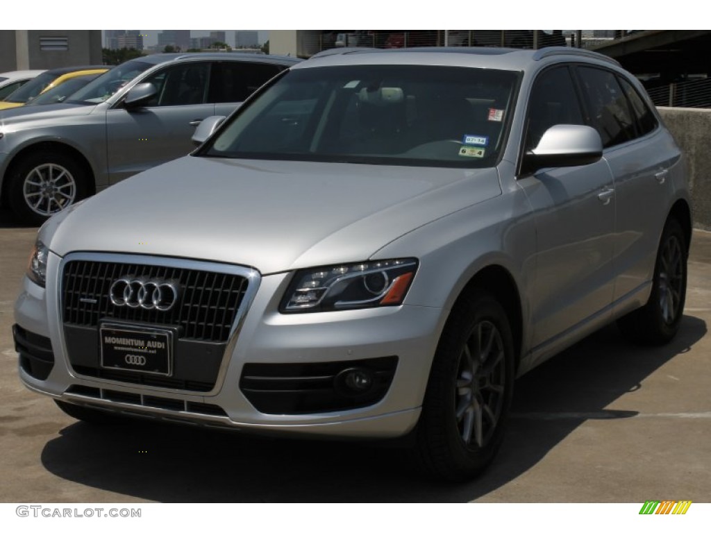 2011 Q5 2.0T quattro - Ice Silver Metallic / Black photo #3