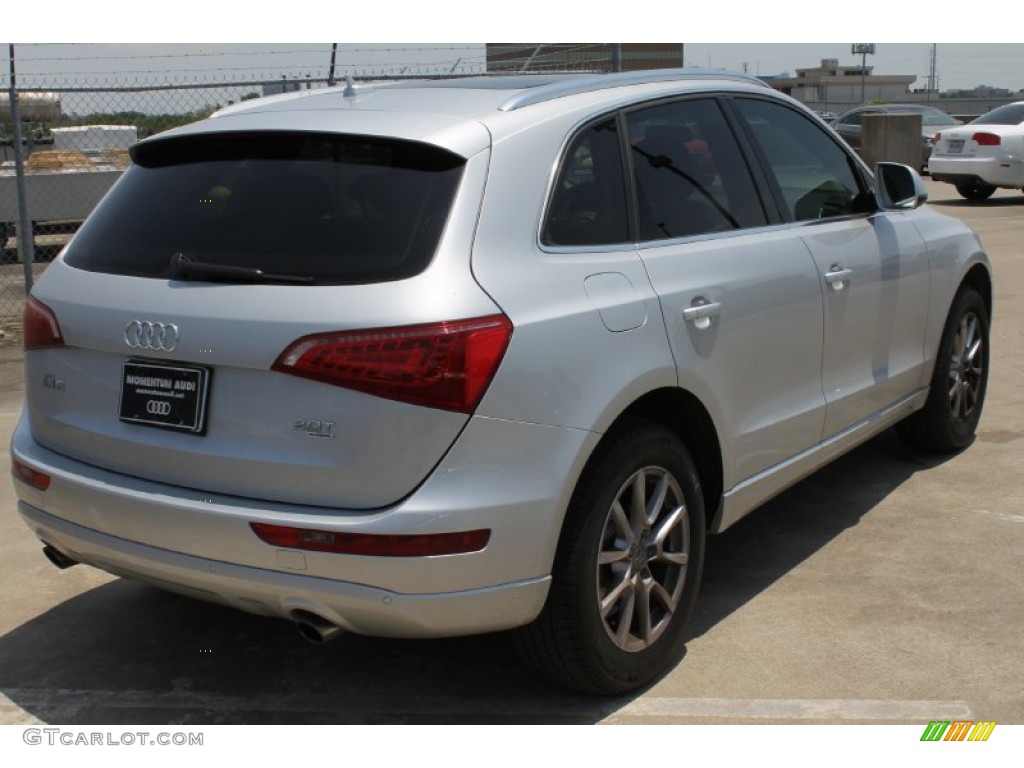 2011 Q5 2.0T quattro - Ice Silver Metallic / Black photo #9