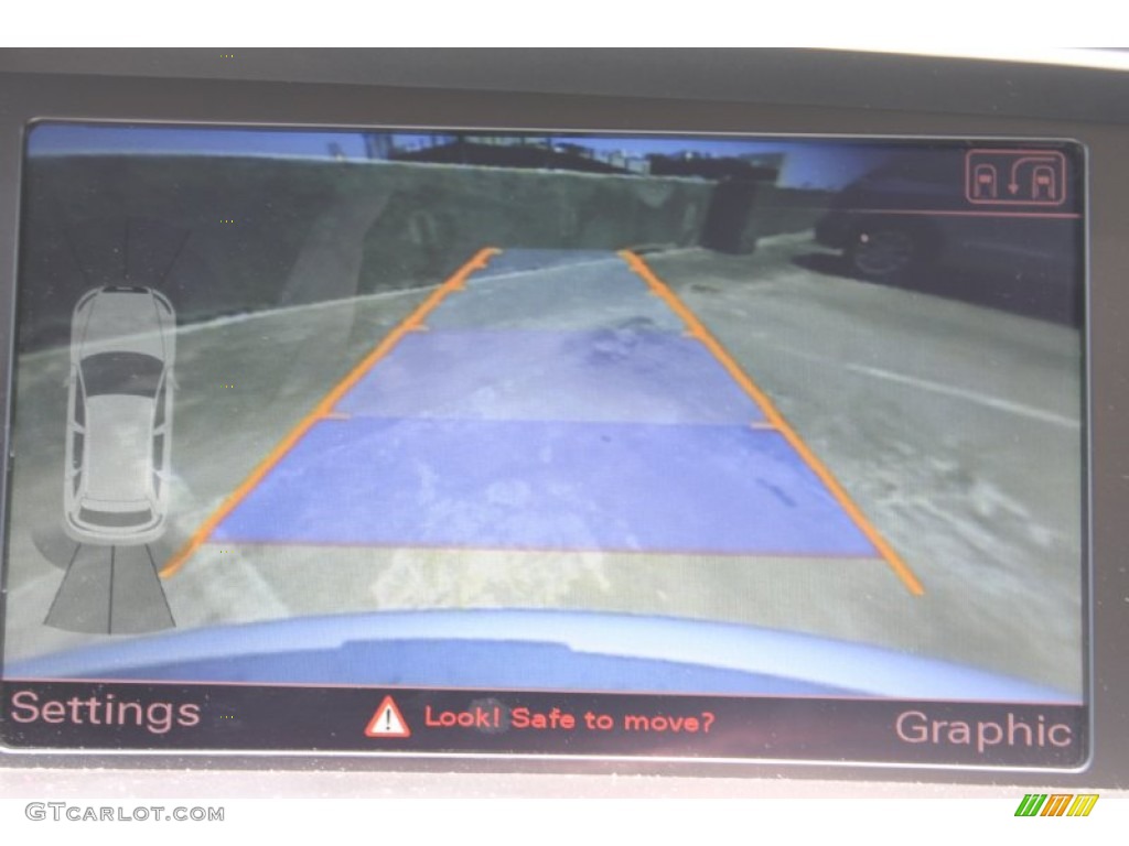 2011 Q5 2.0T quattro - Ice Silver Metallic / Black photo #13