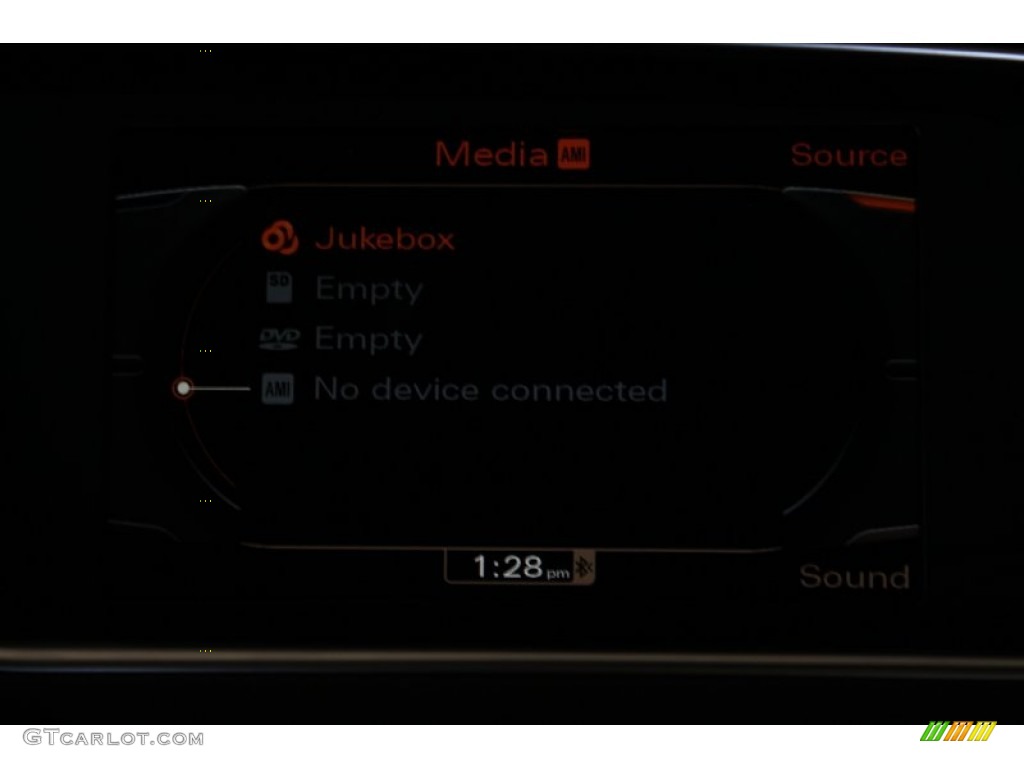 2011 Q5 2.0T quattro - Ice Silver Metallic / Black photo #25