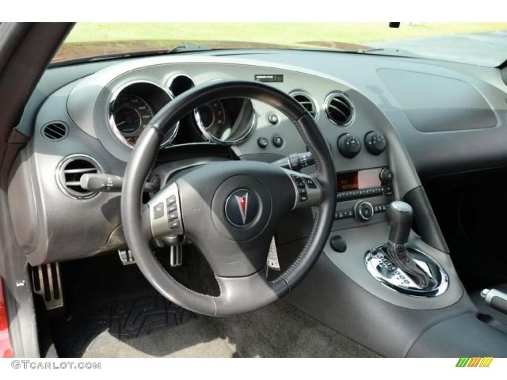 2009 Pontiac Solstice GXP Roadster Dashboard Photos