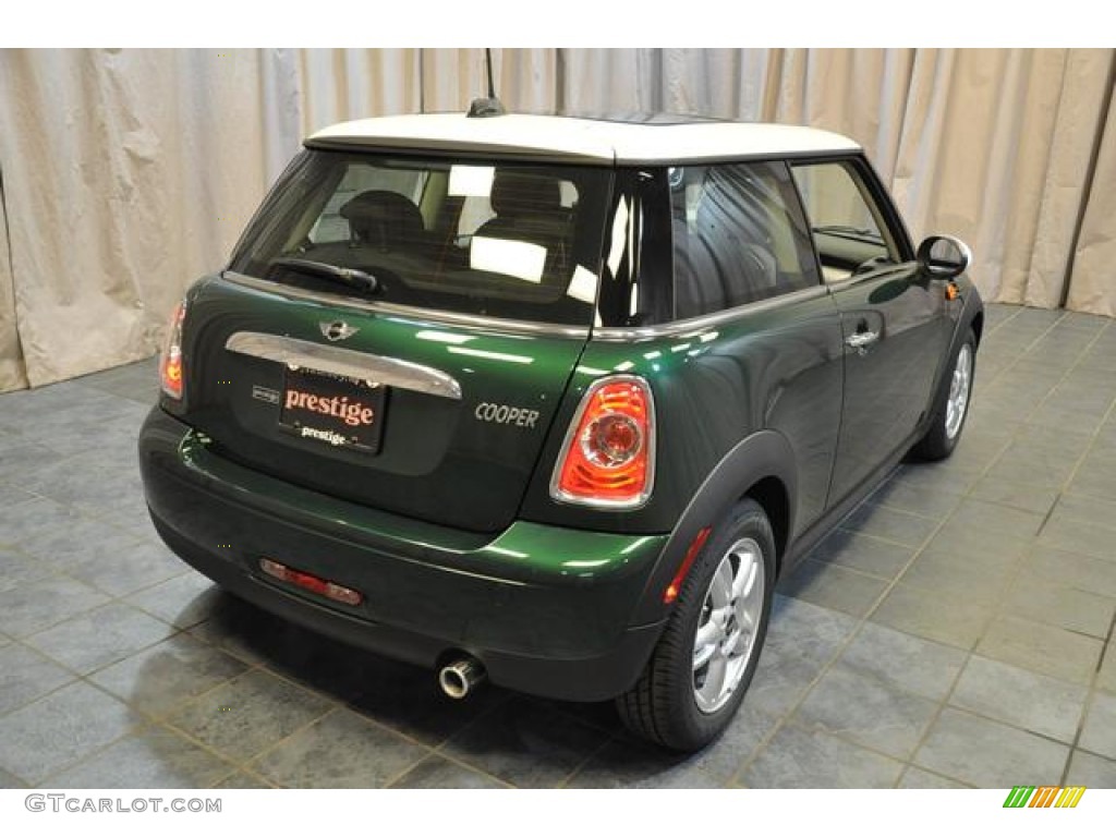 2013 Cooper Hardtop - British Racing Green II Metallic / Carbon Black photo #13