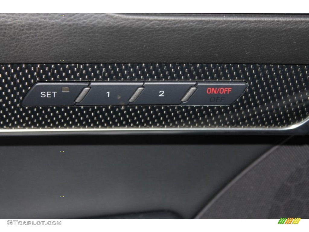 2010 Audi S6 5.2 quattro Sedan Controls Photo #84124283