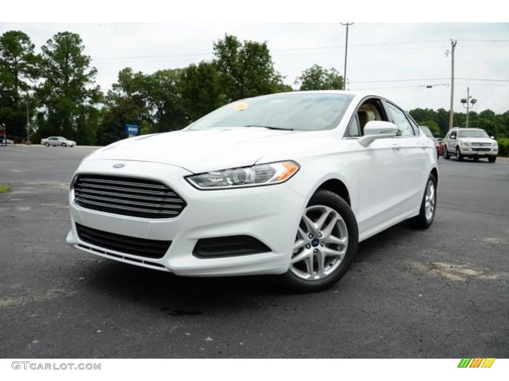 2013 Fusion SE - Oxford White / Dune photo #1