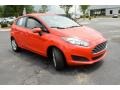 Race Red - Fiesta SE Hatchback Photo No. 3