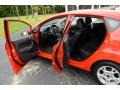 Race Red - Fiesta SE Hatchback Photo No. 10