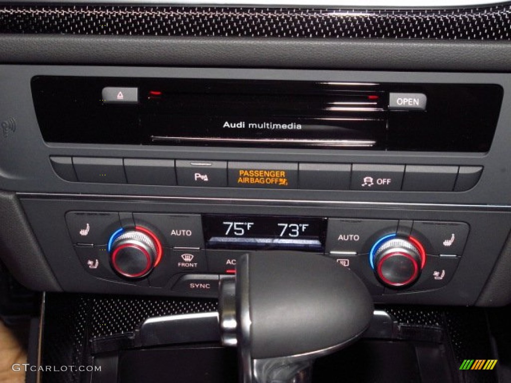 2014 Audi S6 Prestige quattro Sedan Controls Photo #84127394
