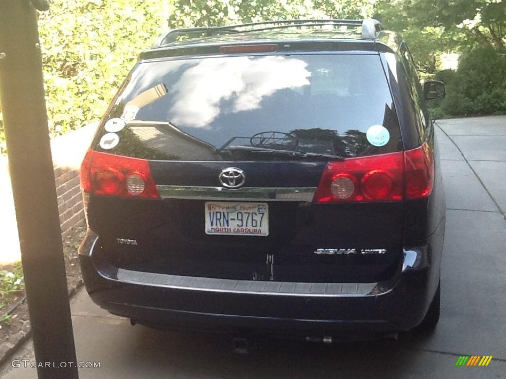 2006 Sienna Limited - Nautical Blue Metallic / Taupe photo #3