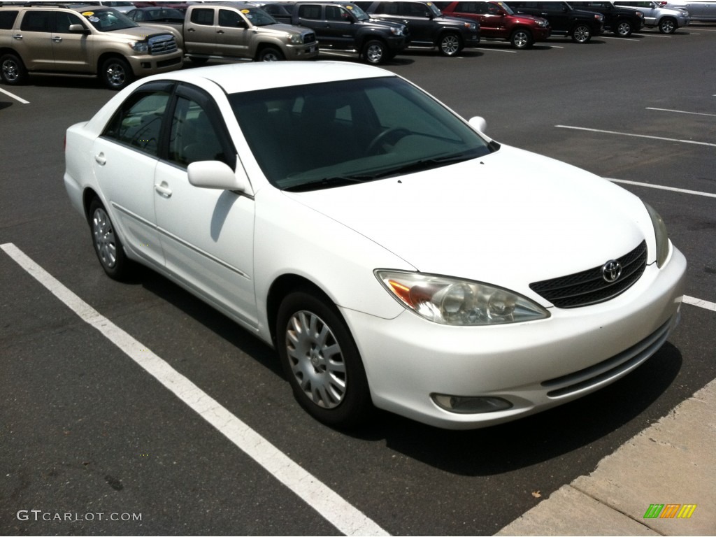 2003 Camry XLE - Super White / Stone photo #1