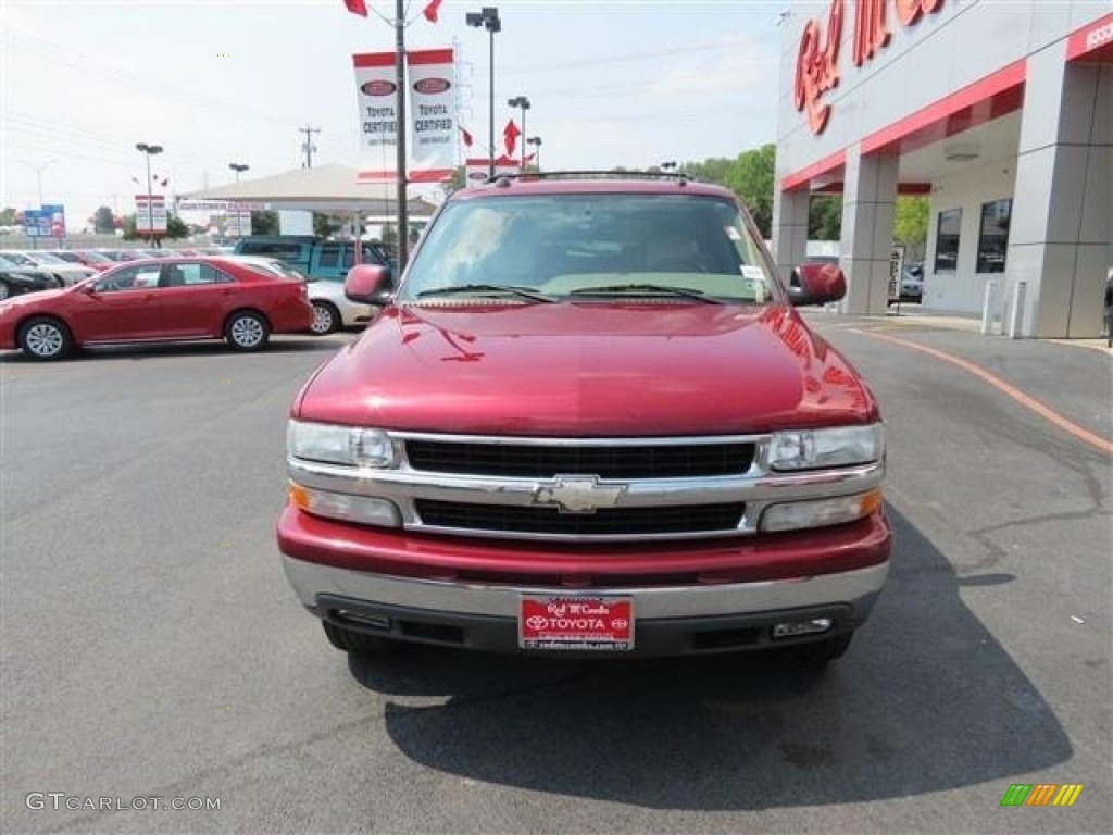 2004 Suburban 1500 - Sport Red Metallic / Tan/Neutral photo #2