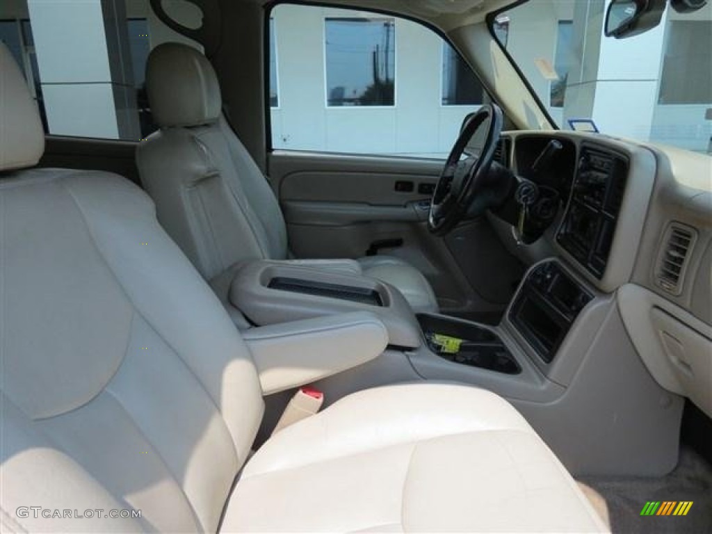 2004 Suburban 1500 - Sport Red Metallic / Tan/Neutral photo #13