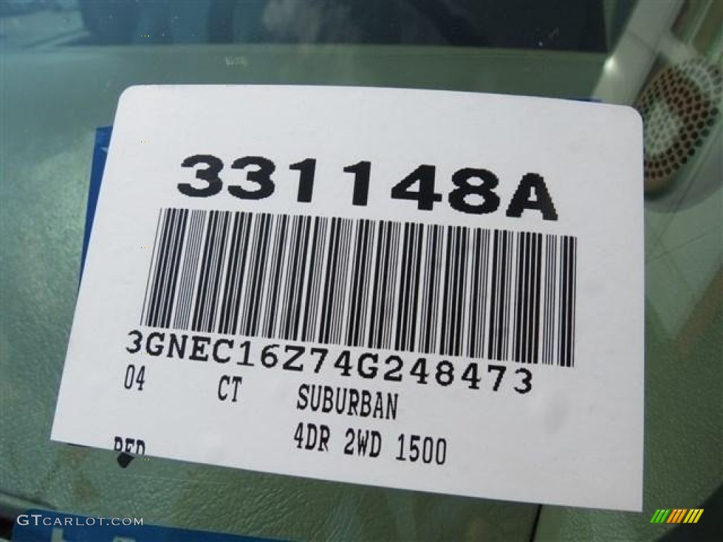 2004 Suburban 1500 - Sport Red Metallic / Tan/Neutral photo #19