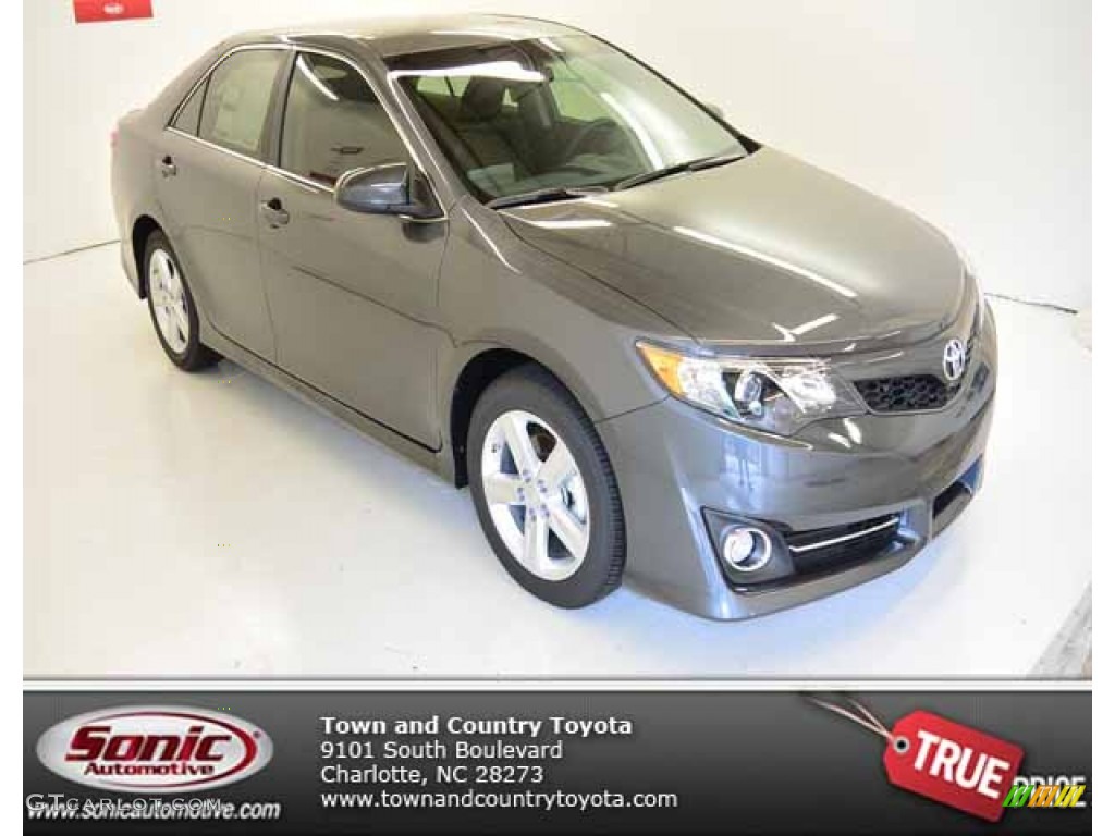 2013 Camry SE - Magnetic Gray Metallic / Black/Ash photo #1