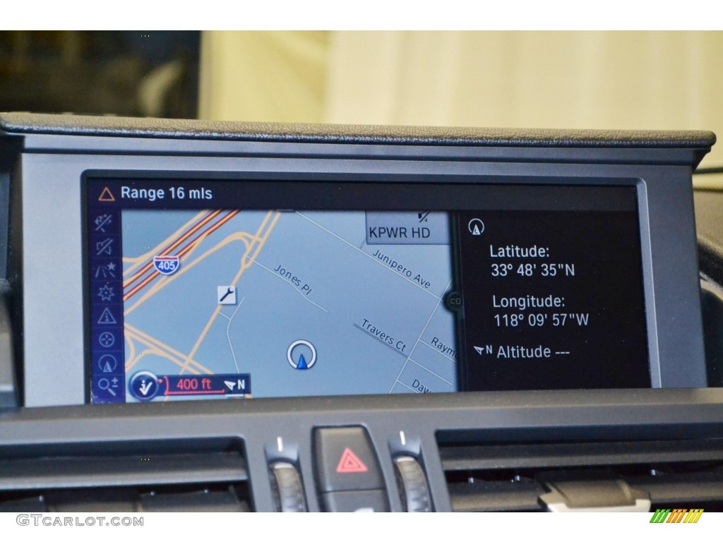 2011 BMW Z4 sDrive35i Roadster Navigation Photos