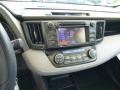 Super White - RAV4 XLE AWD Photo No. 18