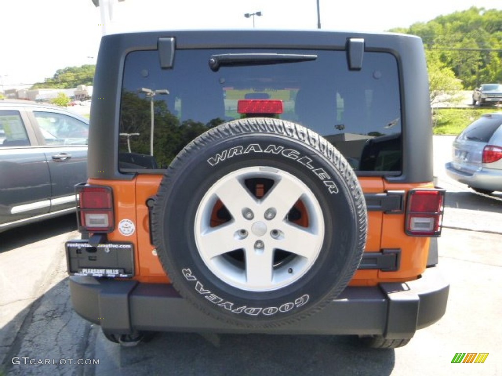 2012 Wrangler Sport S 4x4 - Crush Orange / Black photo #4